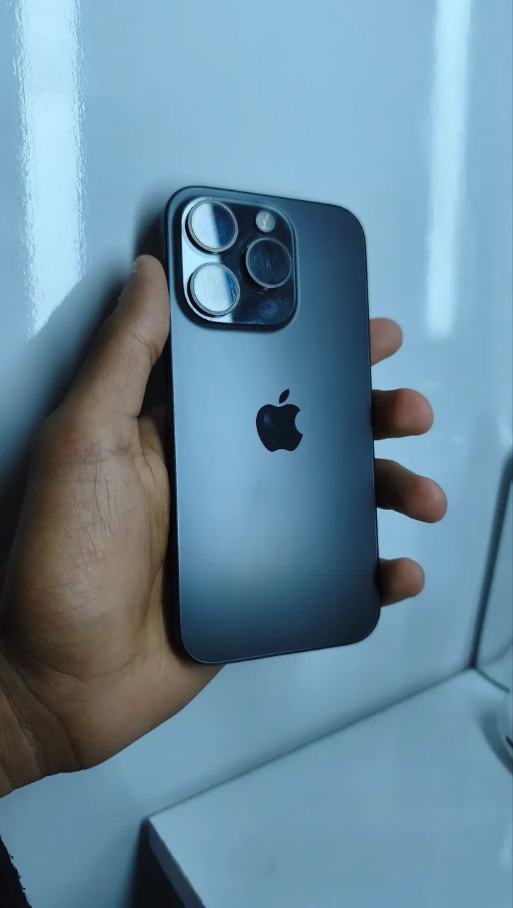 iphone 15 pro  - Foto 2