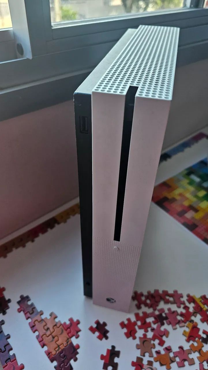 Xbox One S 1TB