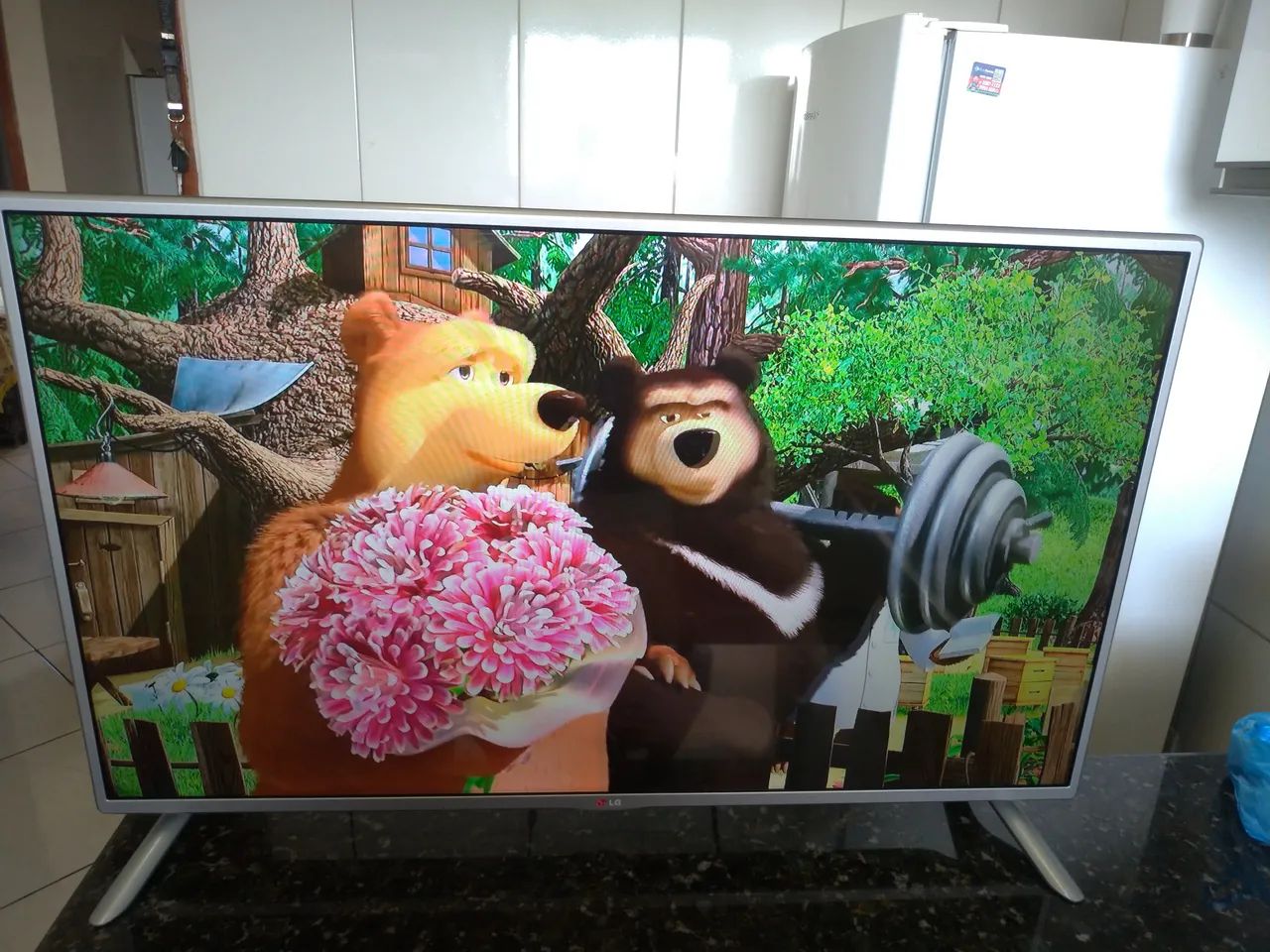 TV LG LED 32 POLEGADAS - R$ 520,00 ? - NÃO É SMART - Foto 2