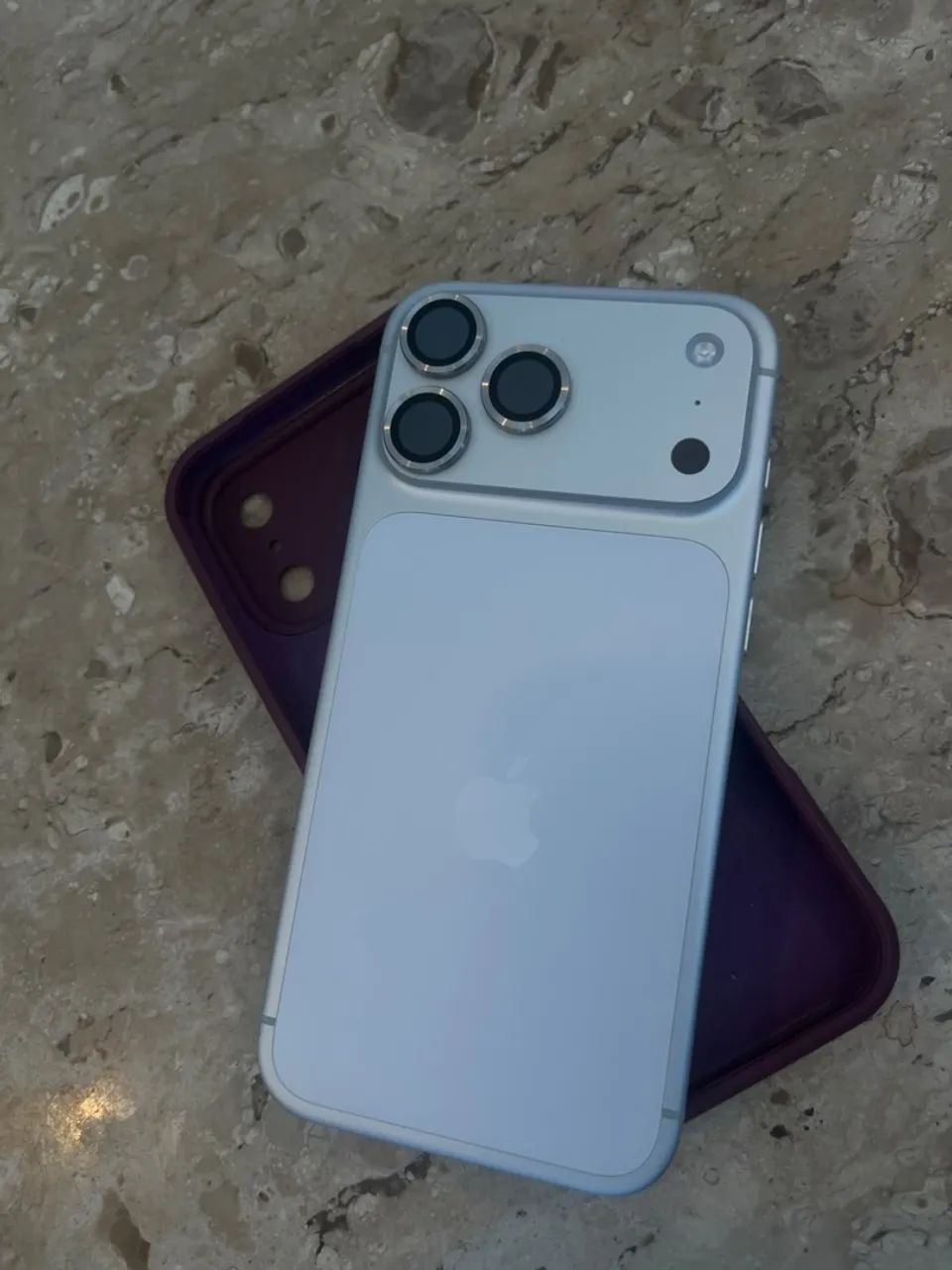 iPhone 17 pro max - Foto 2