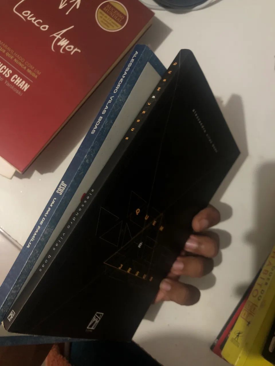 Livros que edificam, para cristãos ? - Foto 4