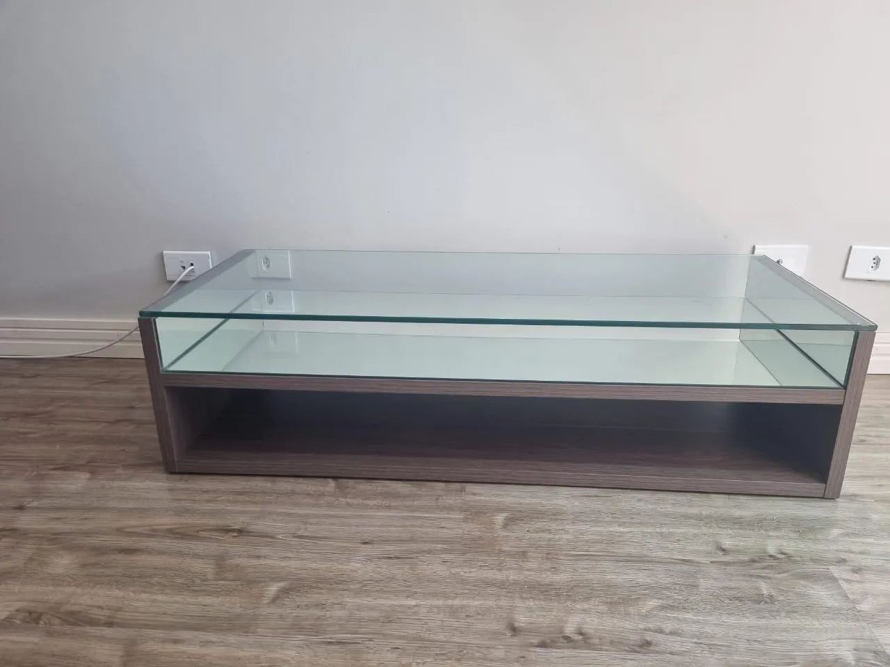 Mesa de centro espelhada