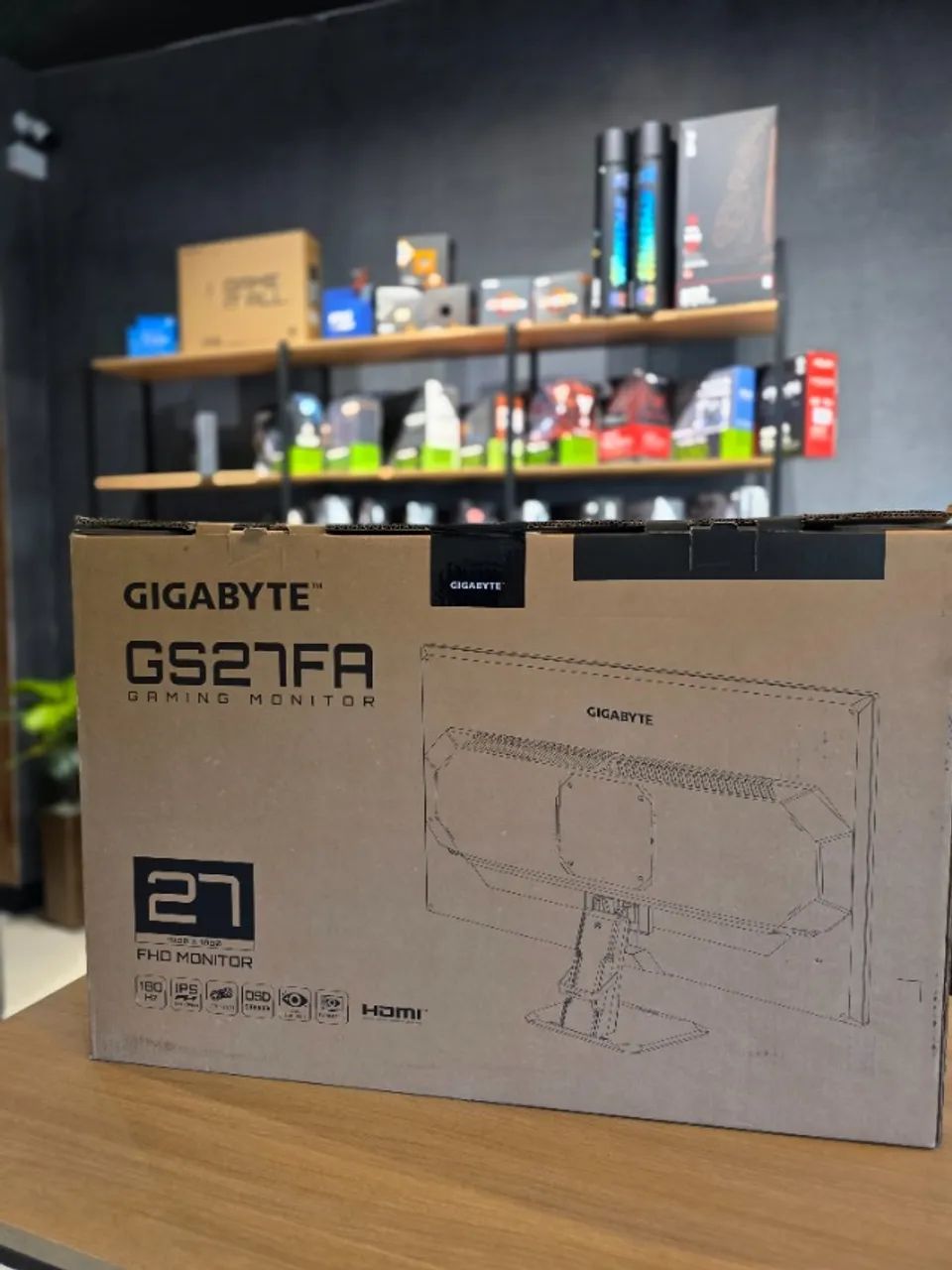 Monitor Gamer Gigabyte GS27FA 27", IPS, Full HD - Foto 4