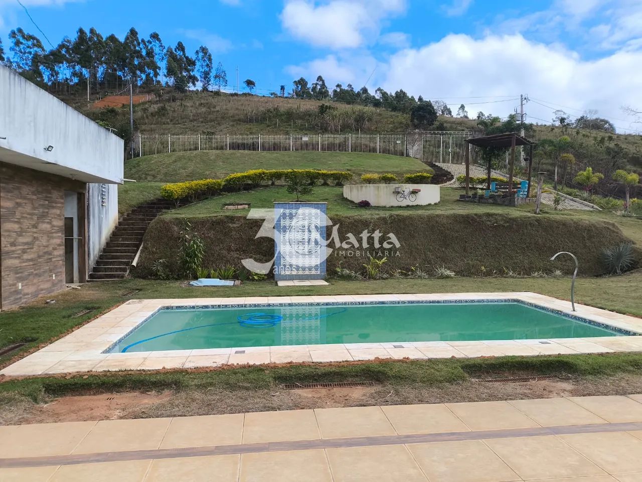 Granja com 1.500m² próximo a Iveco - Foto 5