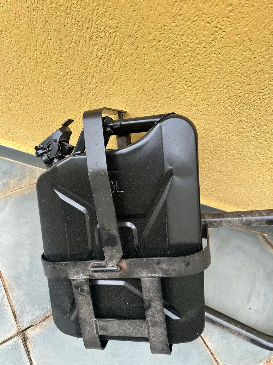 Suporte para step e tanque para jeep Willyns - Foto 2