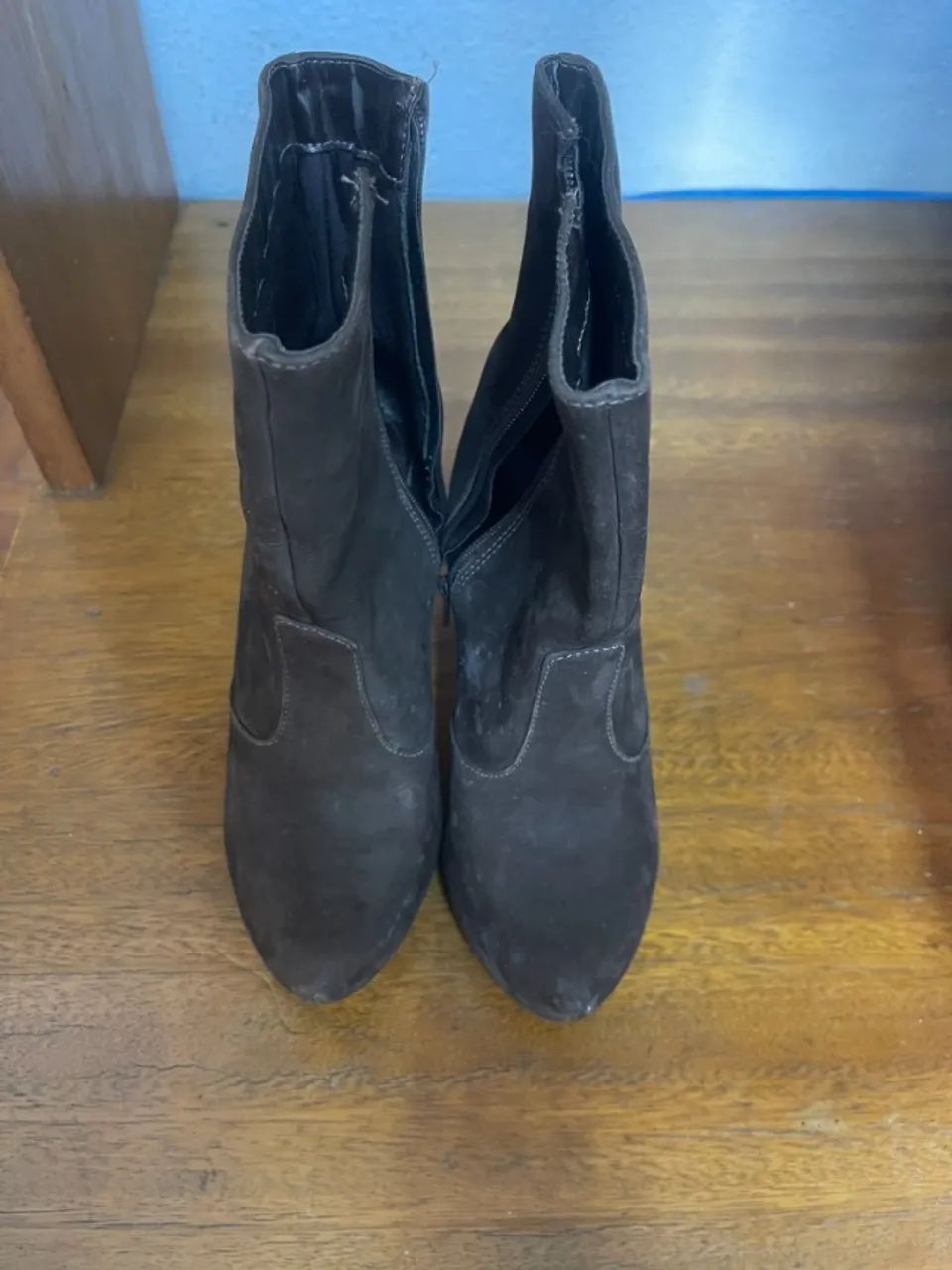 Bota Nobuck Celia Milani - Foto 4