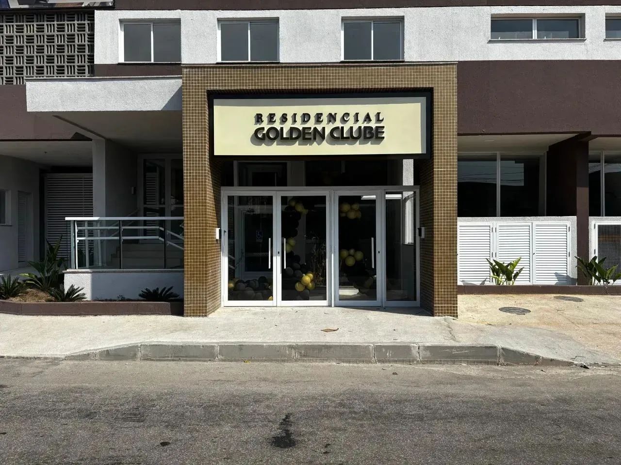 Vendo Apto com 66m²  03 qtos 01 suíte, 01 vaga - Nova Iguaçu - RJ - Foto 3