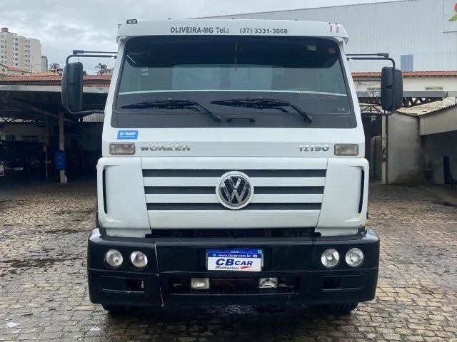 VW 17190 Worker no chassi 2013  - Foto 2