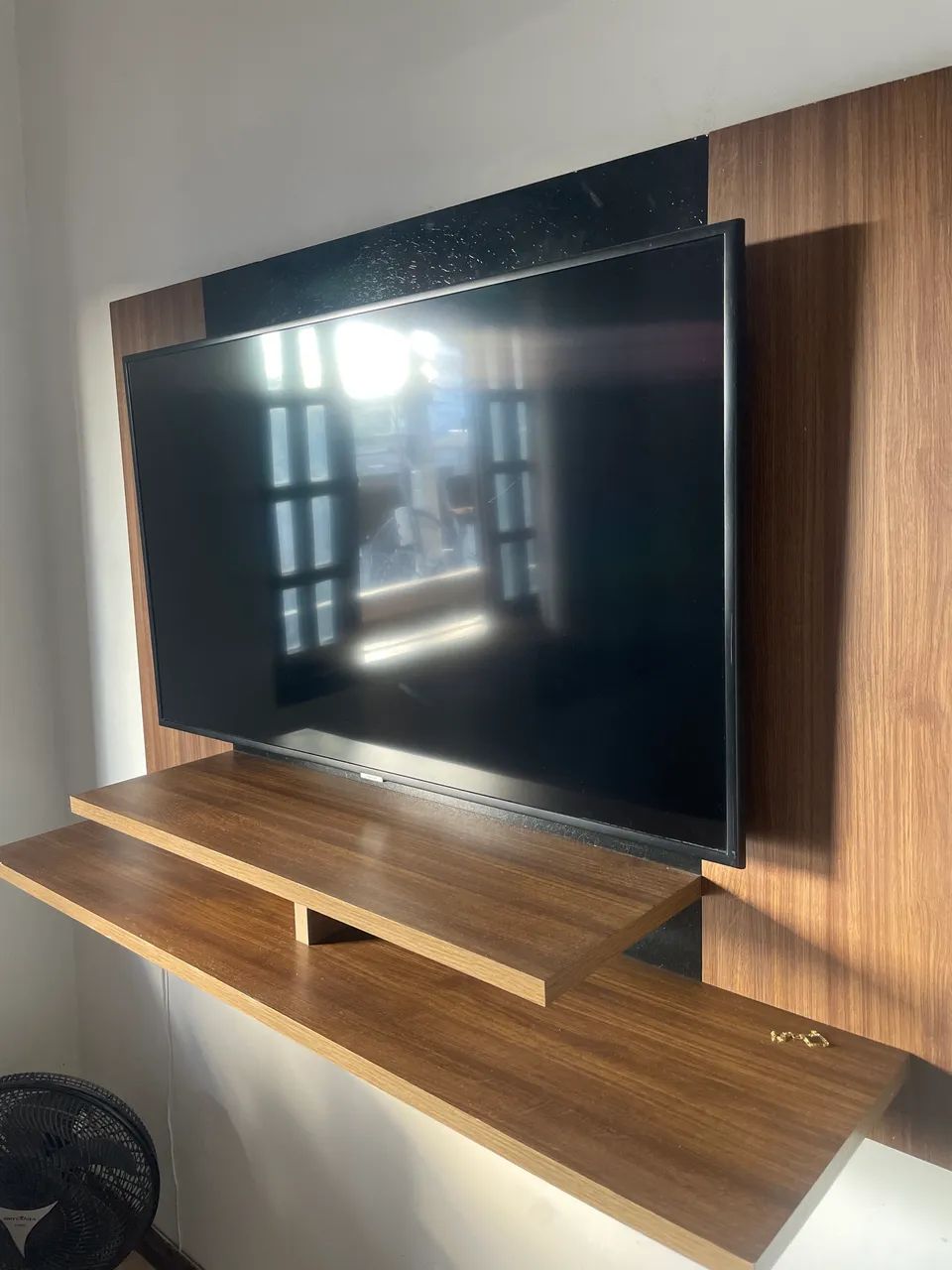 Vendo televisão SMART samsung 50 polegadas + painel 