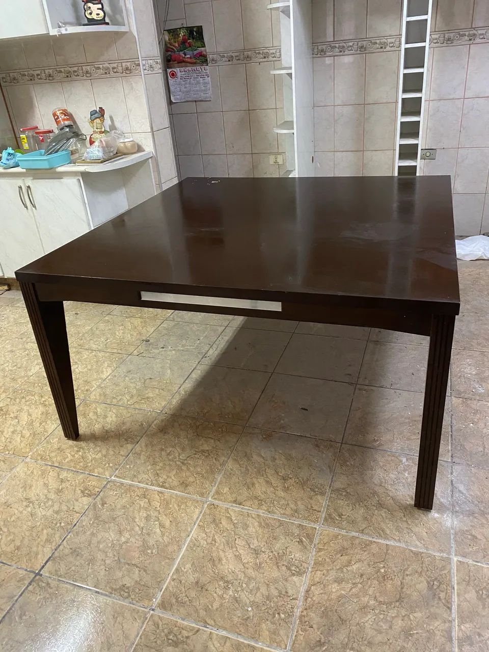 Mesa quadrada