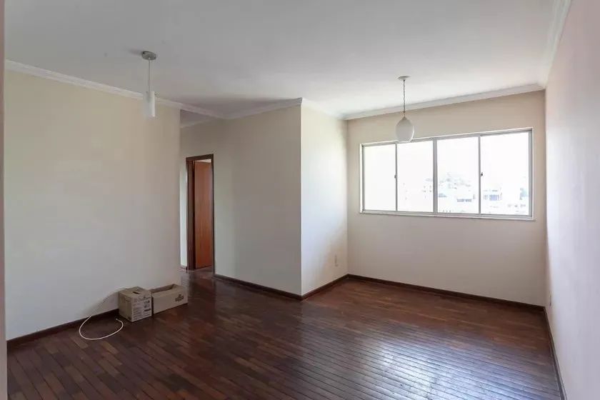 Apartamento à Venda - Liberdade, 3 Quartos, 90 m2