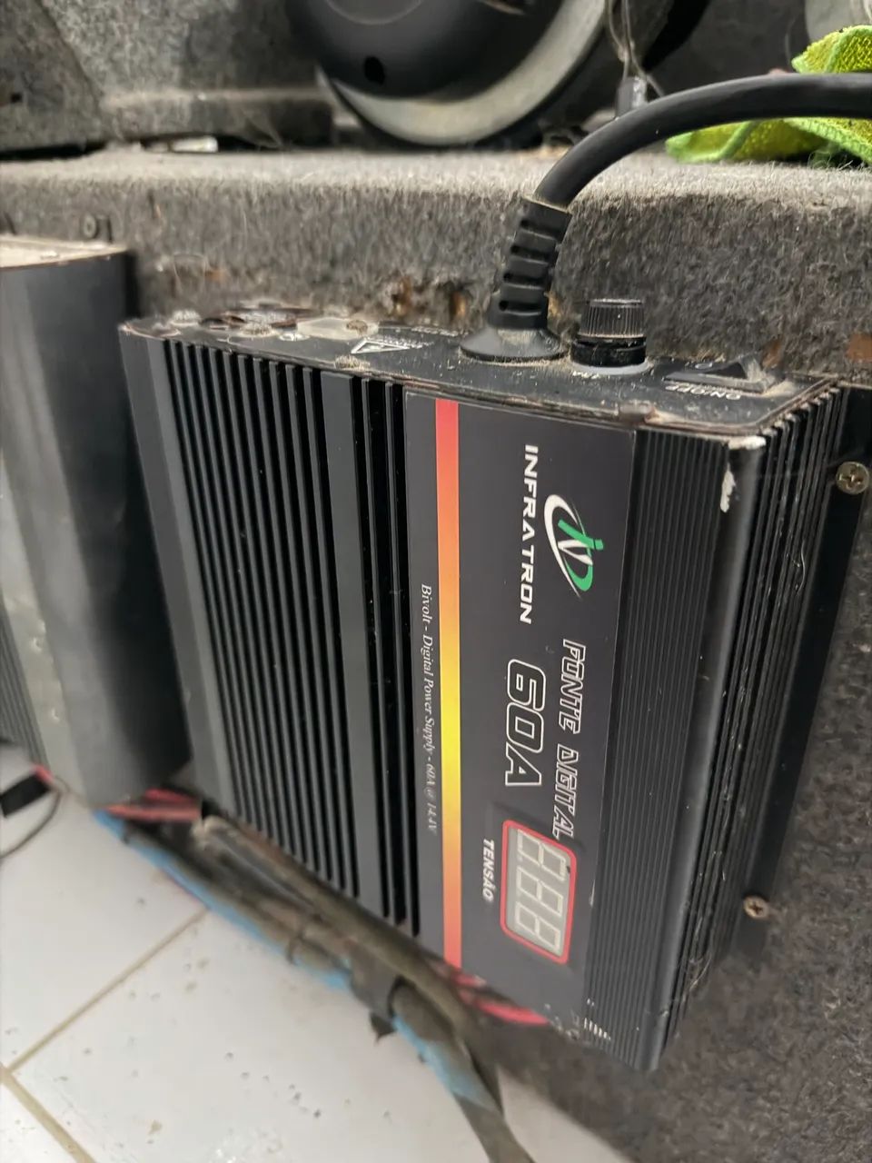 Fonte digital 60a