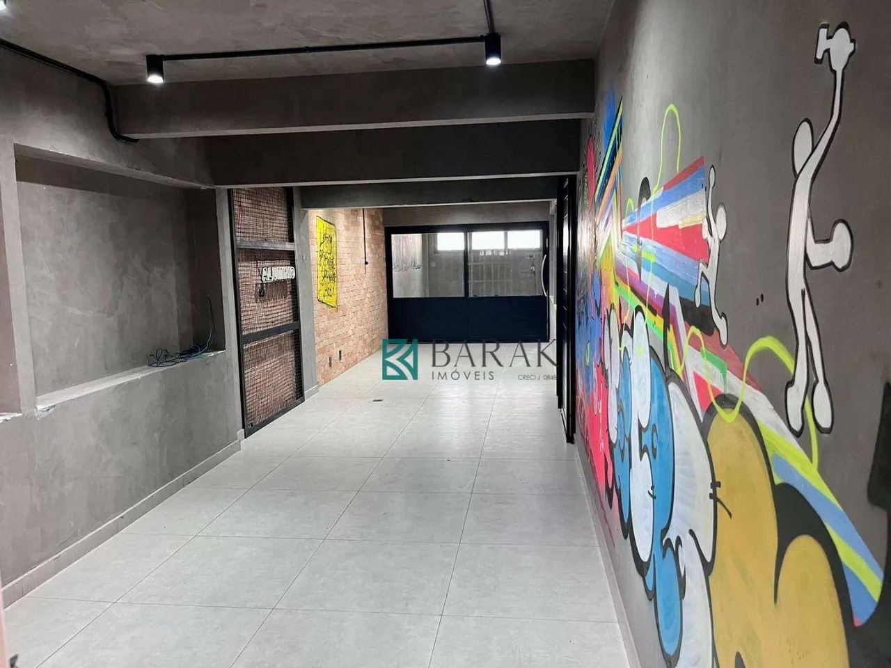 SALÃO PARA LOCAÇÃO OU VENDA - AV. SOPHIA RASGULAEFF - Foto 2