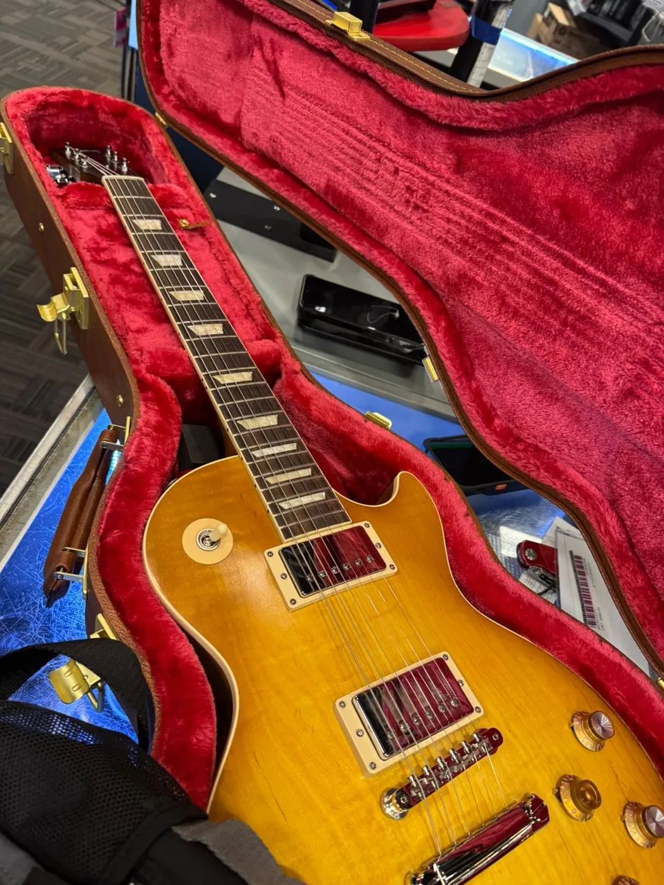 Guitarra Gibson Les Laul Kirk Hammett NOVA - Foto 2