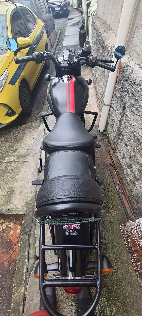 CLASSIC 350 DARk - Foto 5