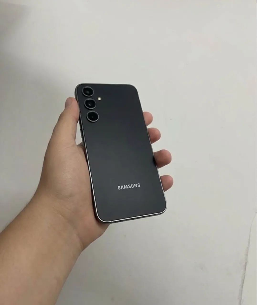 Samsung s23 FE 