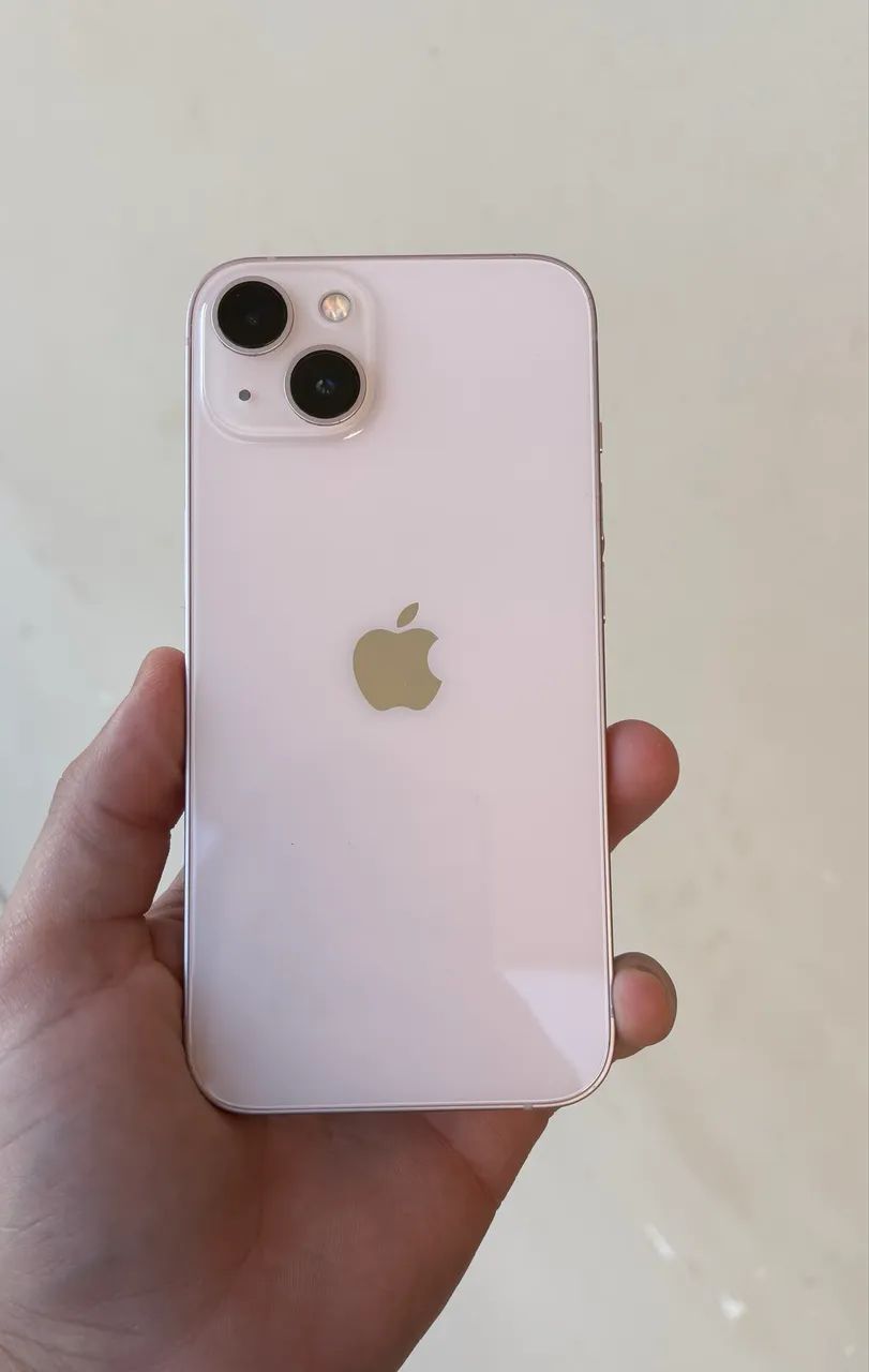 iPhone 13