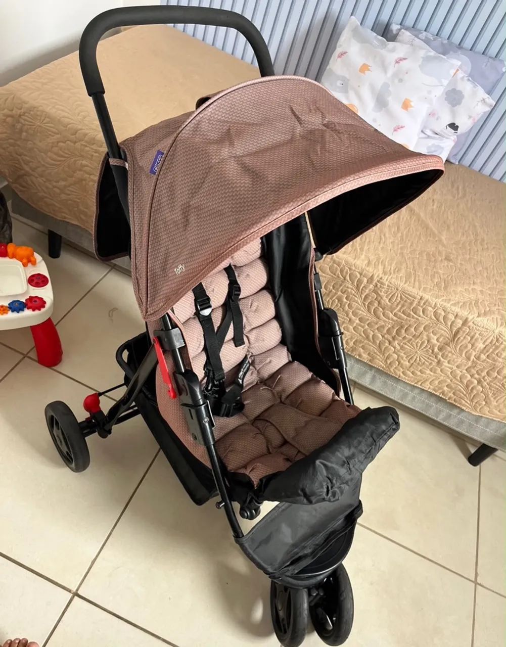 Carrinho de bebê Cosco - Foto 2