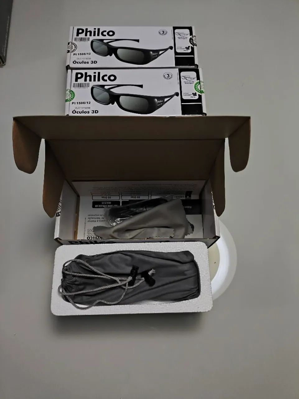 Óculos 3D Ativo Philco PI 1506/12 Recarregável - Novos na Caixa - Foto 3