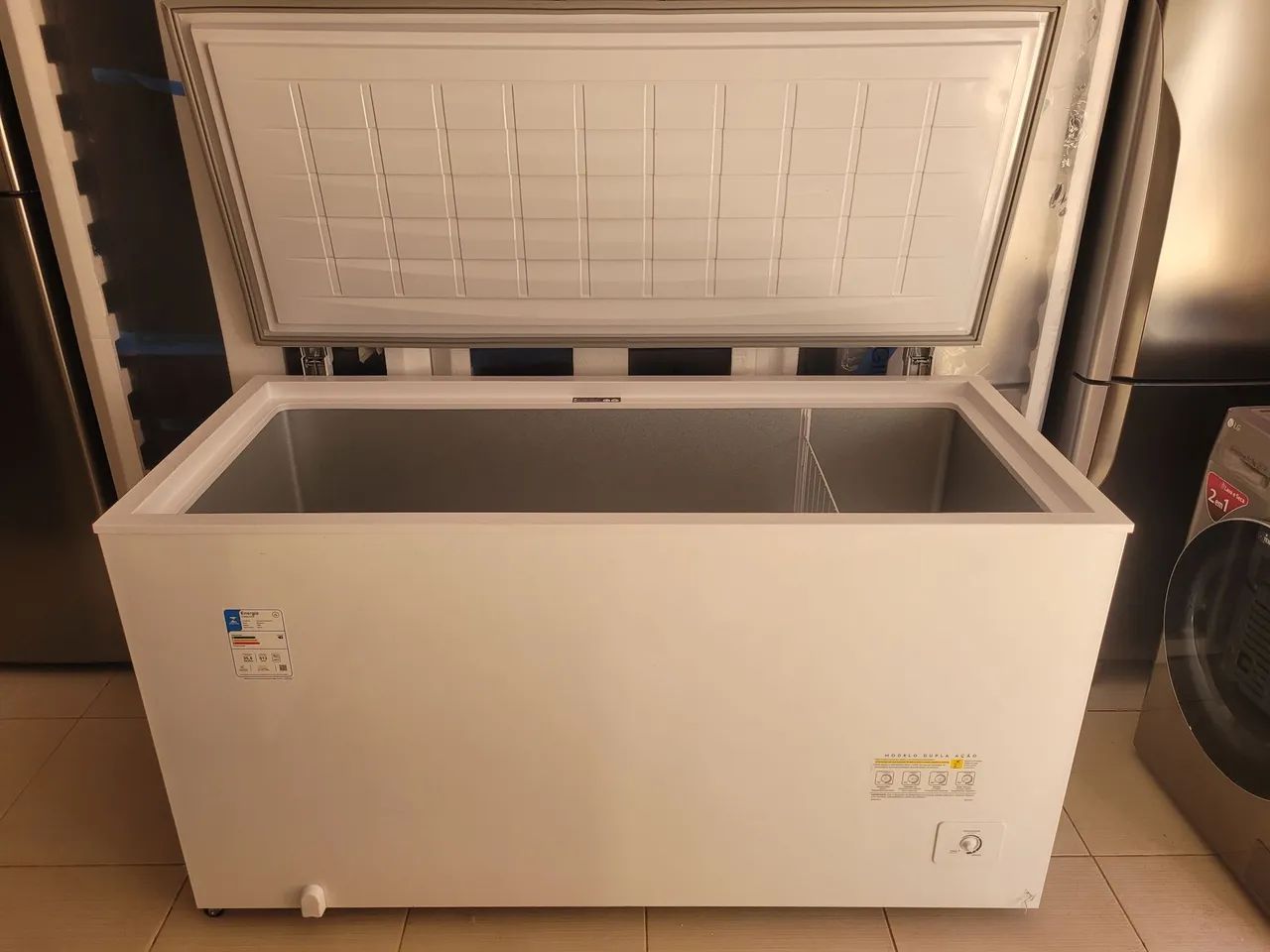 FREEZER ELECTROLUX H550 INVERT - Geladeiras e Freezers
