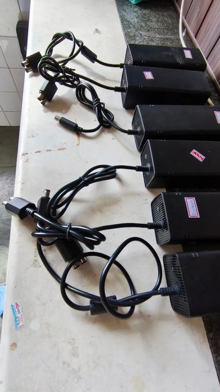 Fonte paralelas para Xbox 360 com defeito  - Foto 2