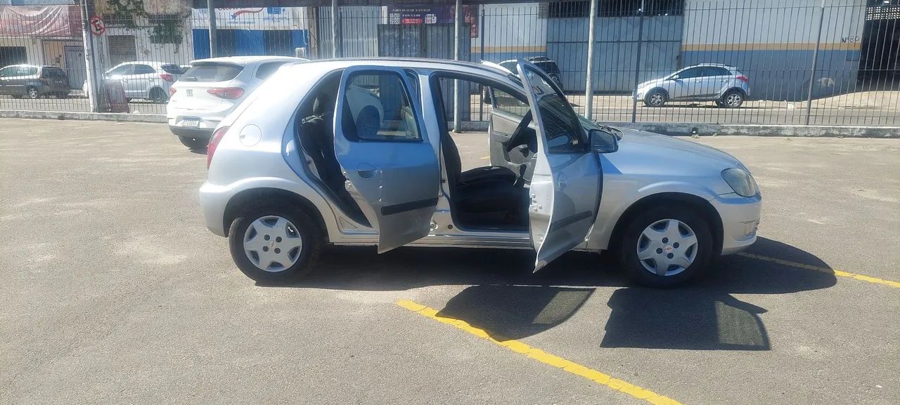 Chevrolet Celta SPIRIT/ LT 1.0 MPFI 8V FLEXP. 5P 2013