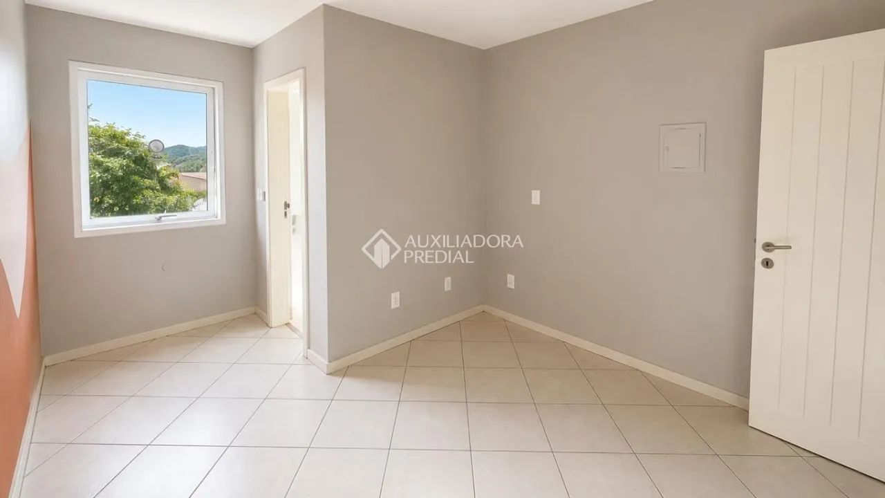 Sala Comercial para Alugar - 45m² na Lagoa da Conceição, Florianópolis - Foto 4