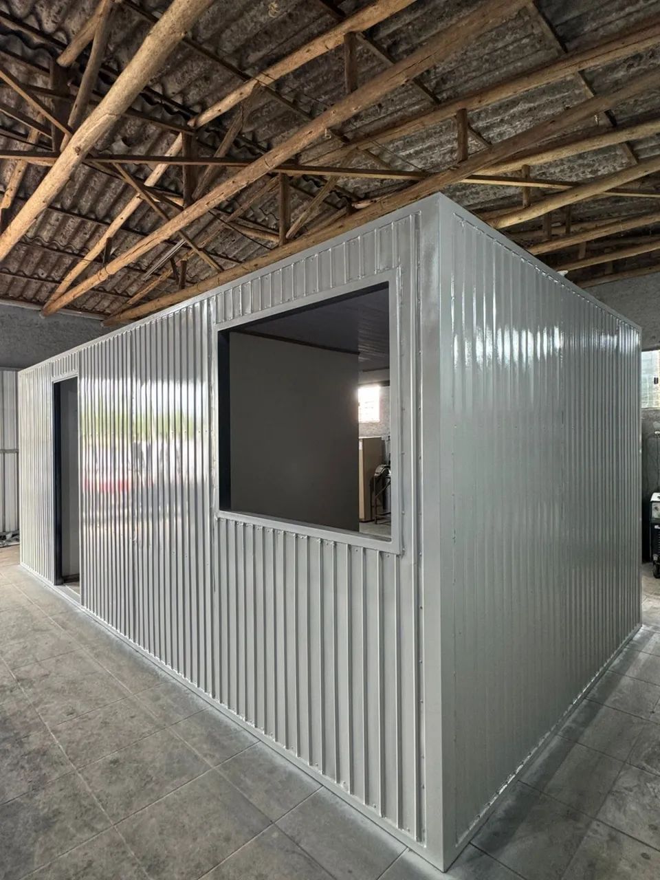 Fabricação de Containers Residenciais e Comerciais Sob Medida  - Foto 3