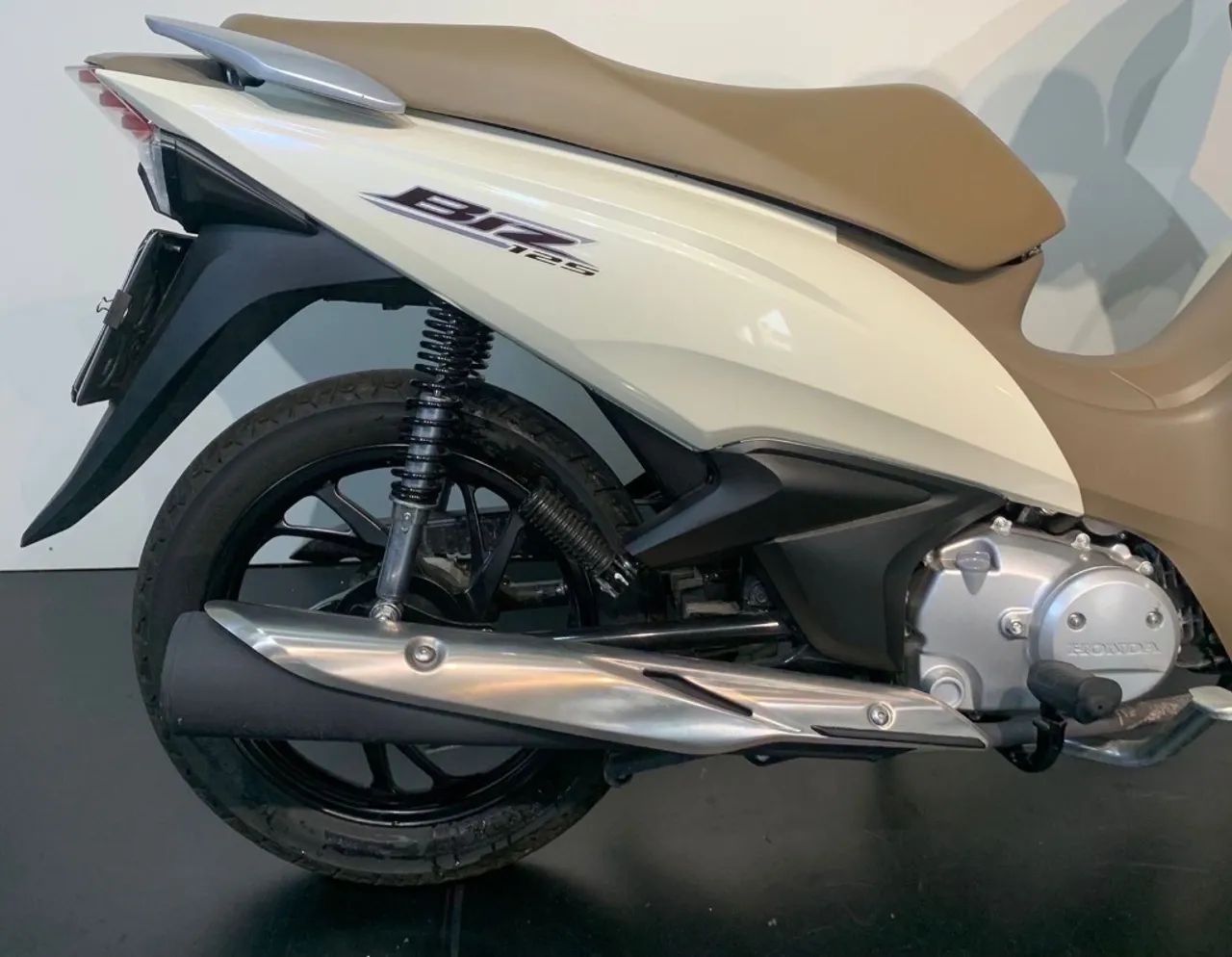 BIZ 125/125i Flex - Foto 4