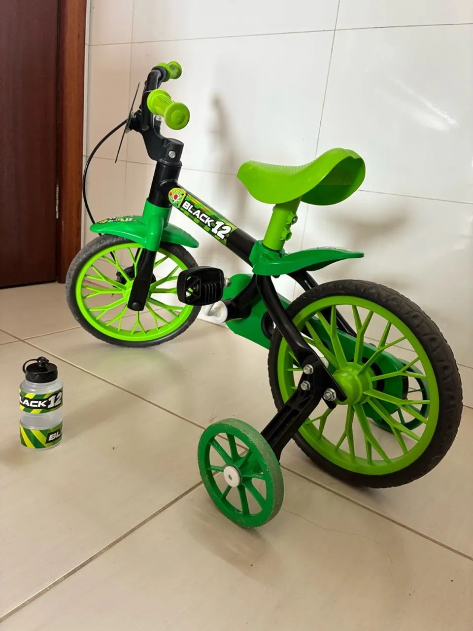 Bicicleta aro 12 - Foto 4
