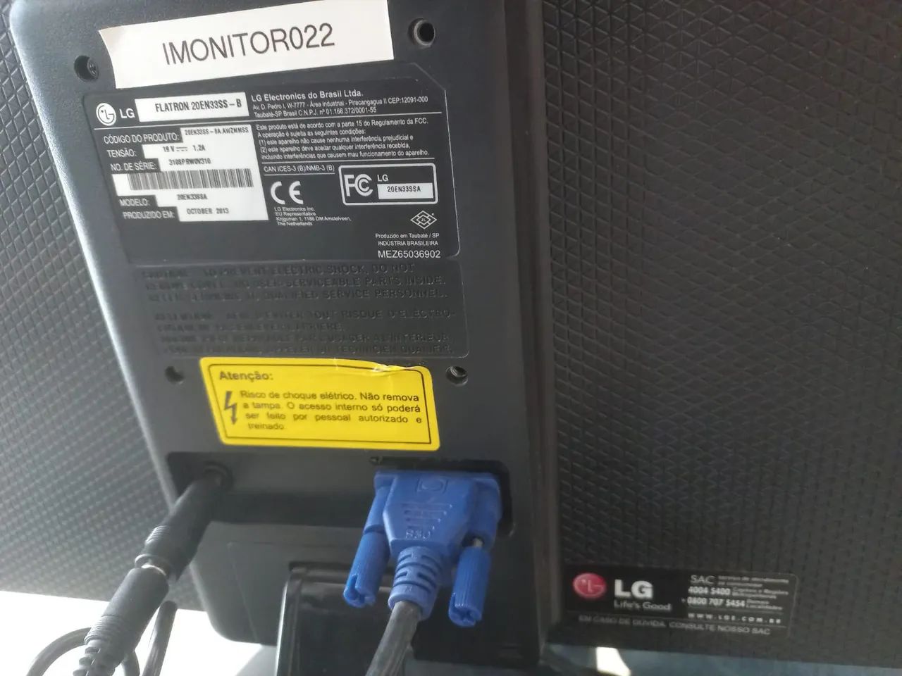 Monitor LG de 20"  Entrada VGA - Foto 2