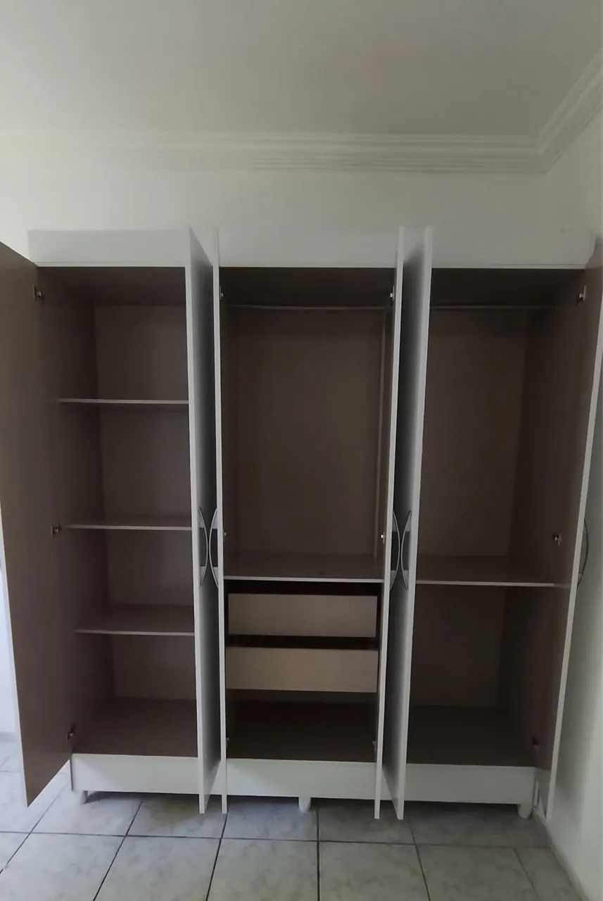 Guarda roupa 6 portas - Foto 3