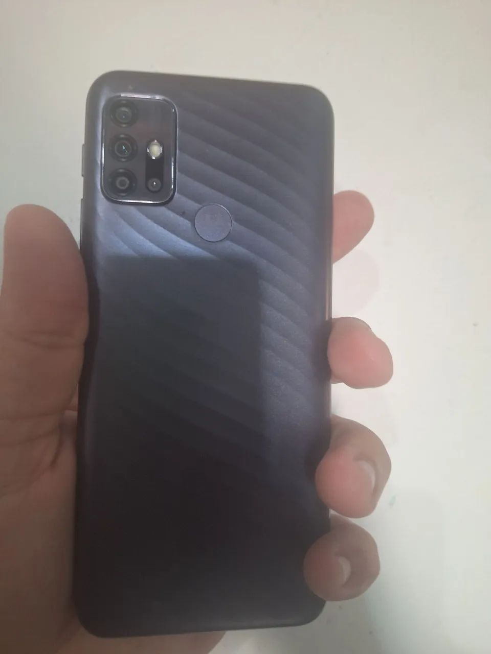 Smartphone moto g10 com defeito  - Foto 2