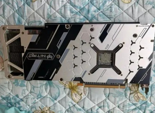 RX 5700-XT Saphire NITRO+ - Foto 5