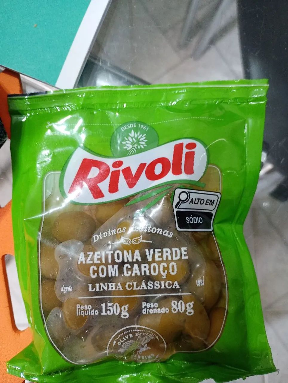 Vende azeitona com 150gr