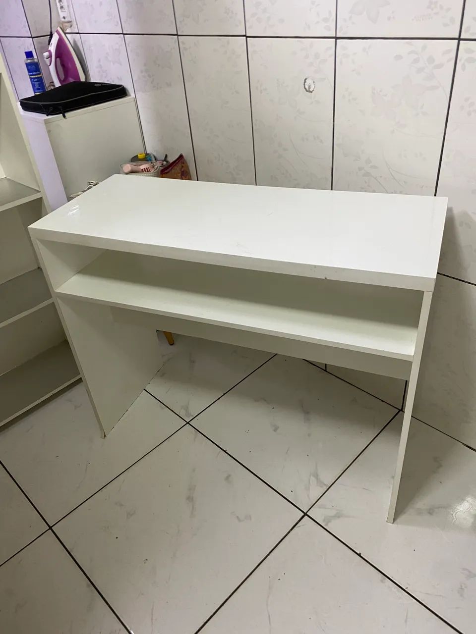 Mesa para fazer unhas MDF
