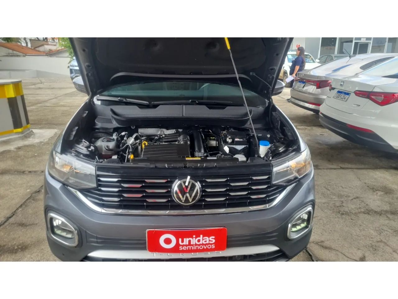 Volkswagen T-Cross Highline 1.4 TSI Flex 16V 5P AUT, foto 15 de 17