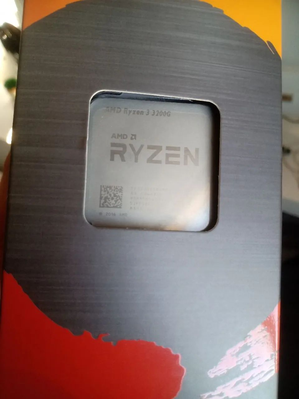 Ryzen3 3200g pra vender logo (vai com cooler original)