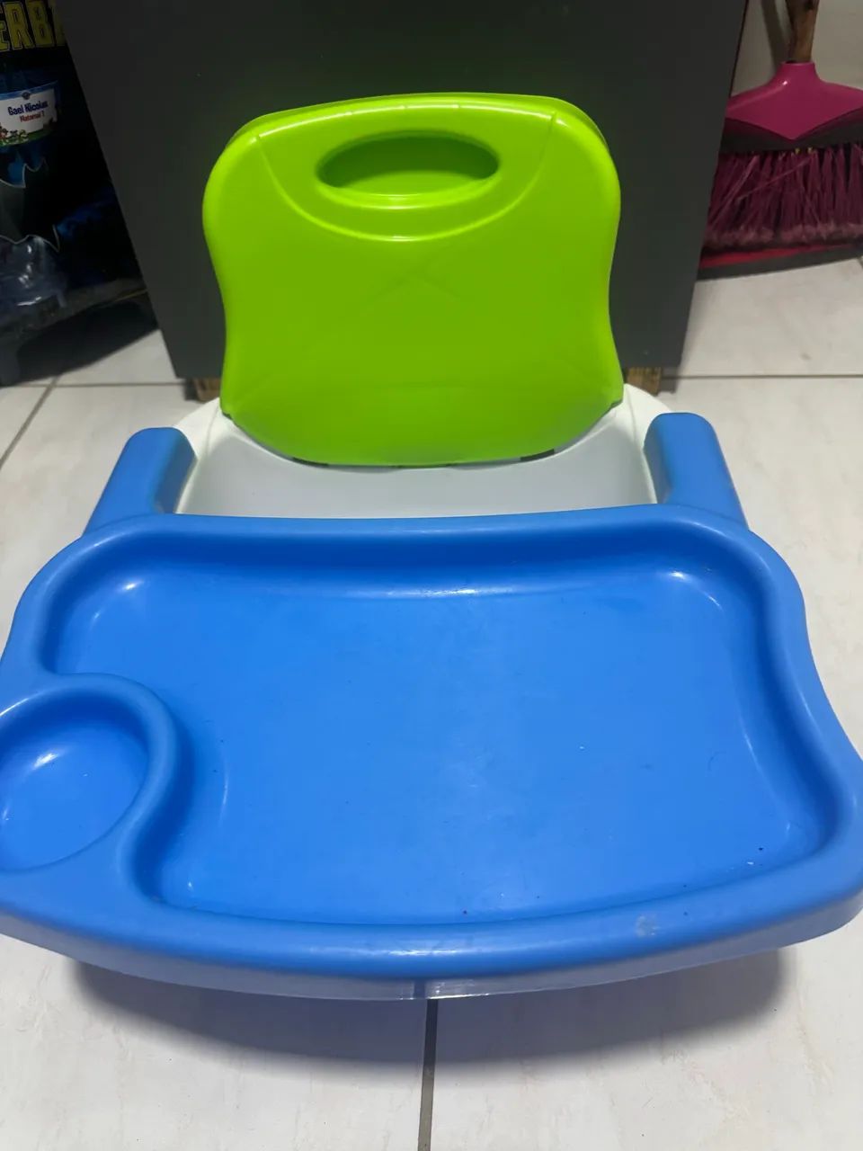 Cadeira alimentação  - Foto 2