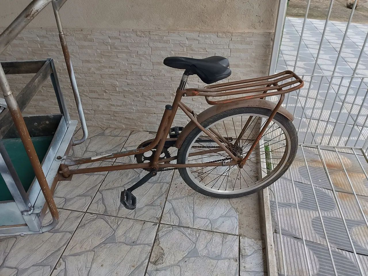 Bicicleta triciclo,carga  - Foto 2