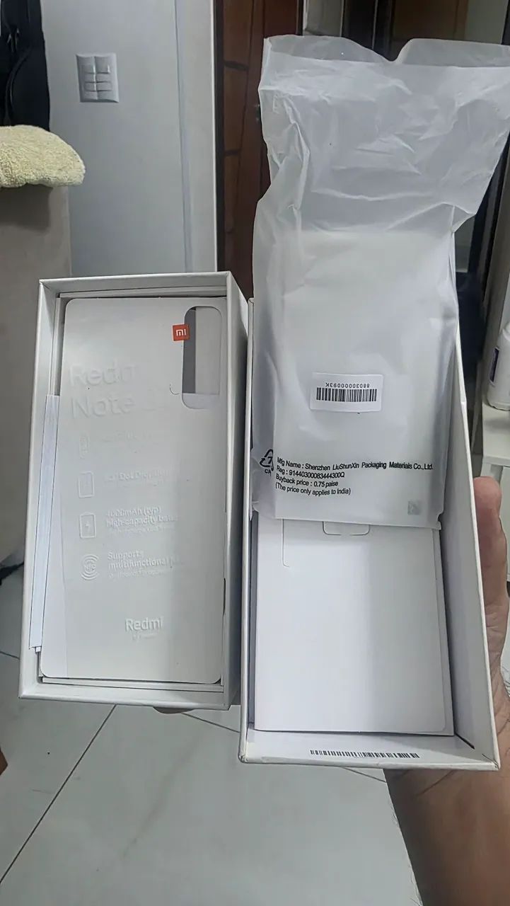 Caixa de celular redmi note 8 T com manuais - Foto 2