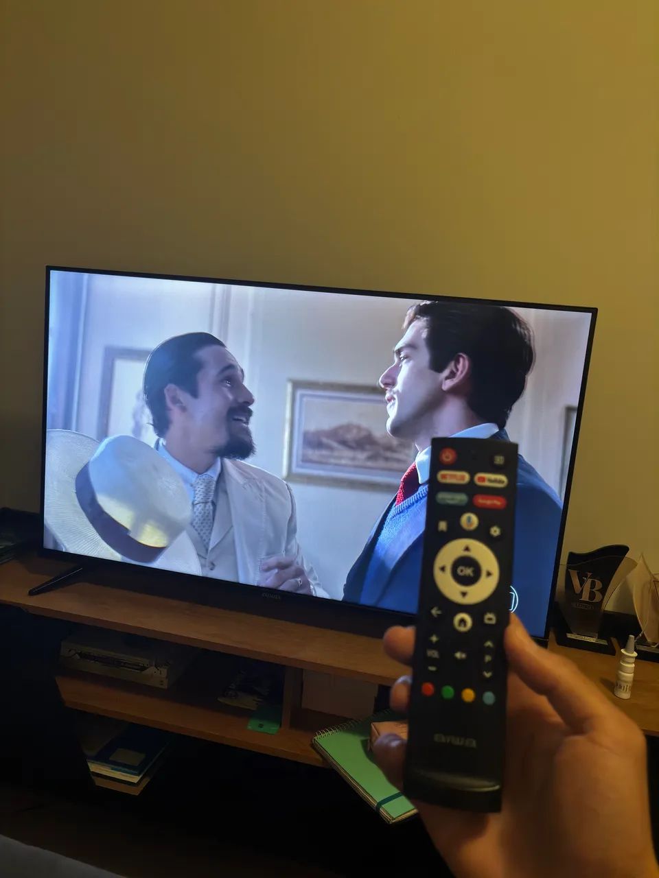 SMART TV AIWA 43?