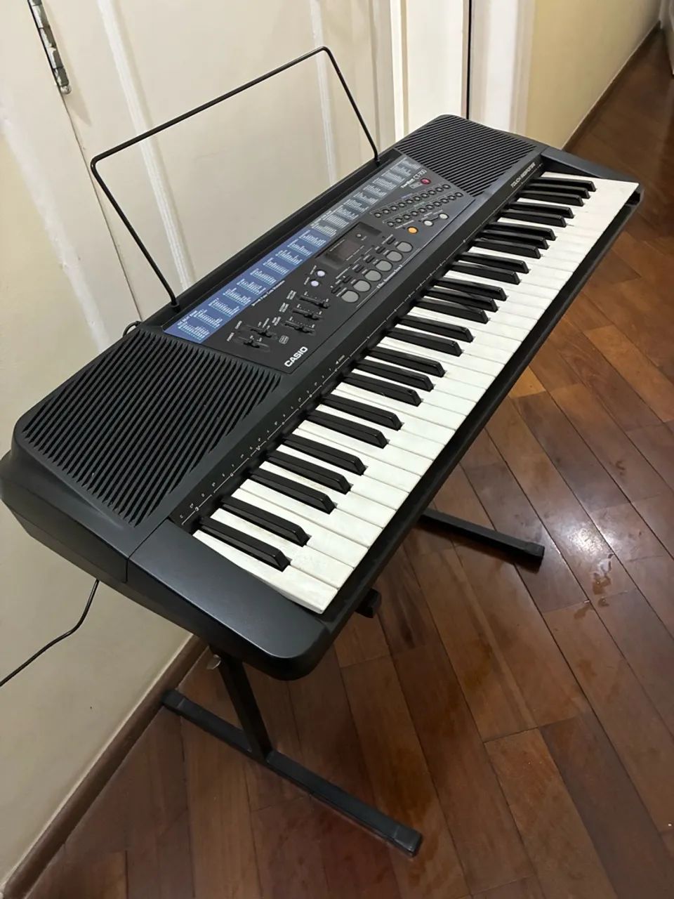 Teclado Casio CT-700 - Foto 4