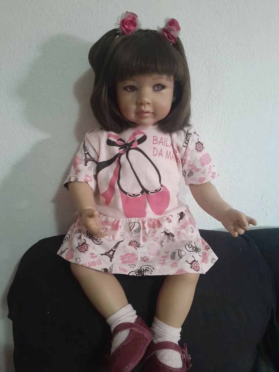 Boneca laura doll linda