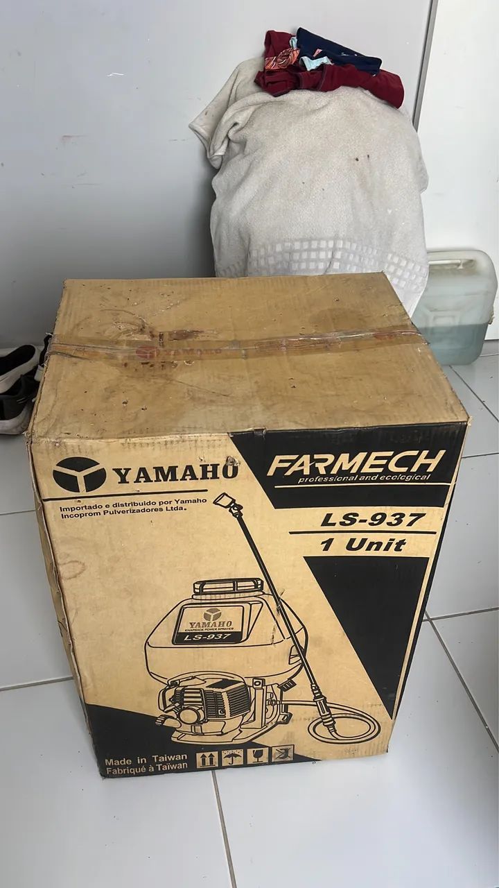 Motor para bater veneno em fazenda - Pulverizador YAMAHO