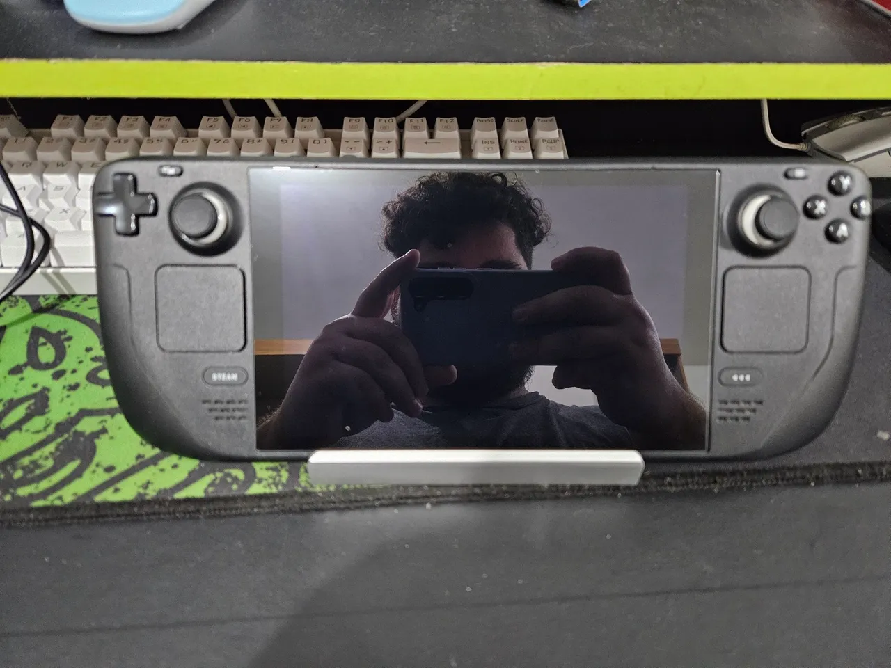 Steam Deck LCD 256GB + SD 256GB + Acessórios - Consoles de Vídeo