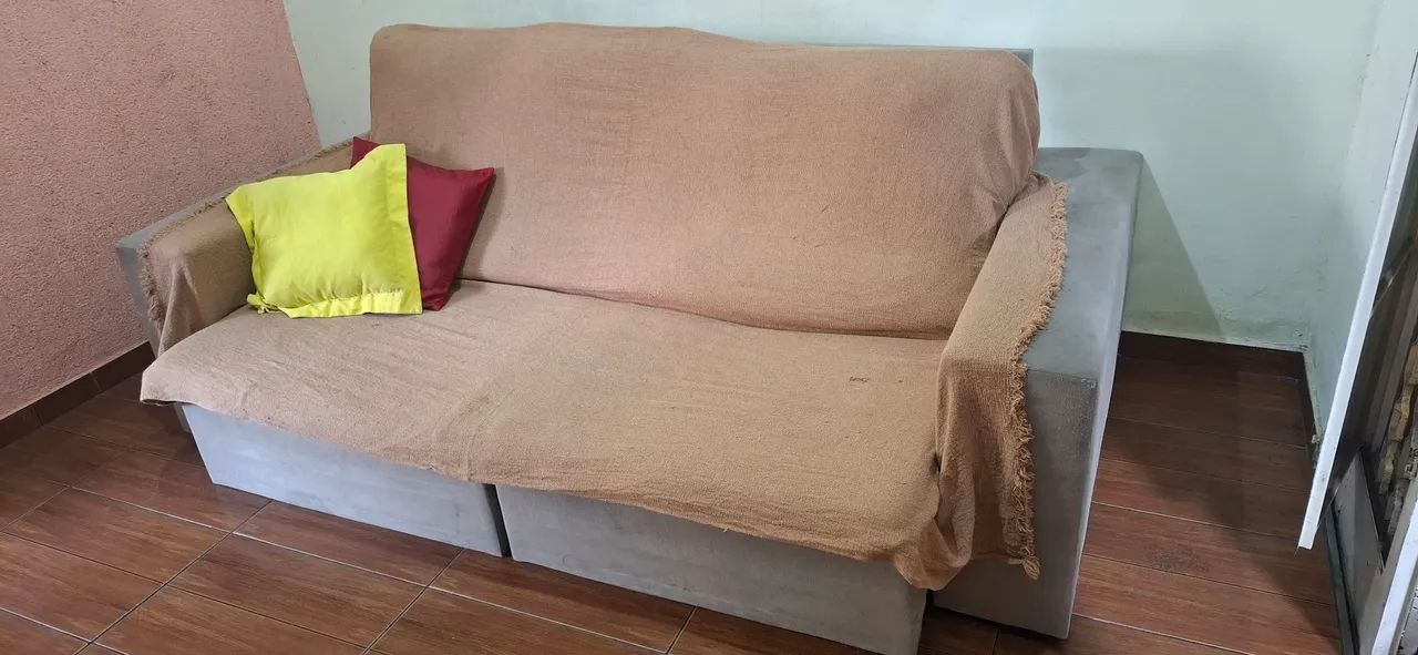 Vendo sofá retrátil