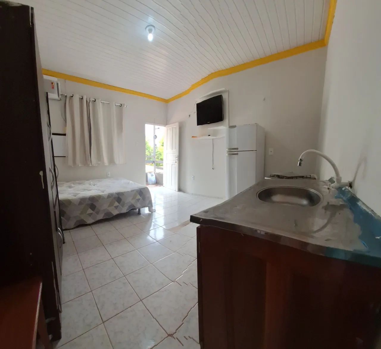 Alugo apartamento kitnet mobiliado - Foto 4