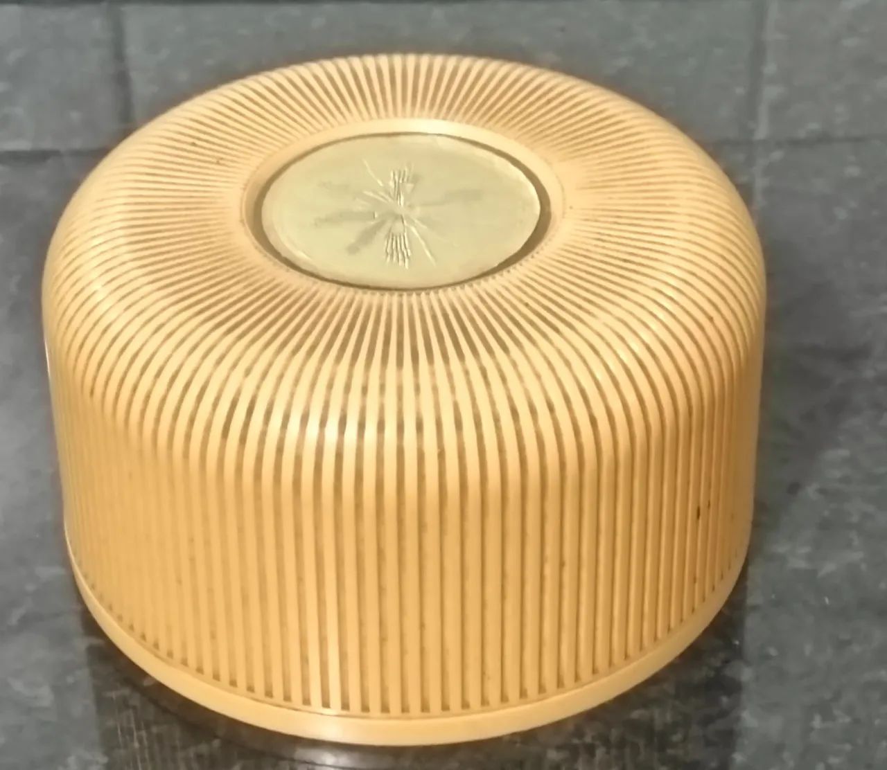 POTE ANTIGO AVON *ANOS 70* TALCO ACETINADO TIMELESS CHEIO  - Foto 6