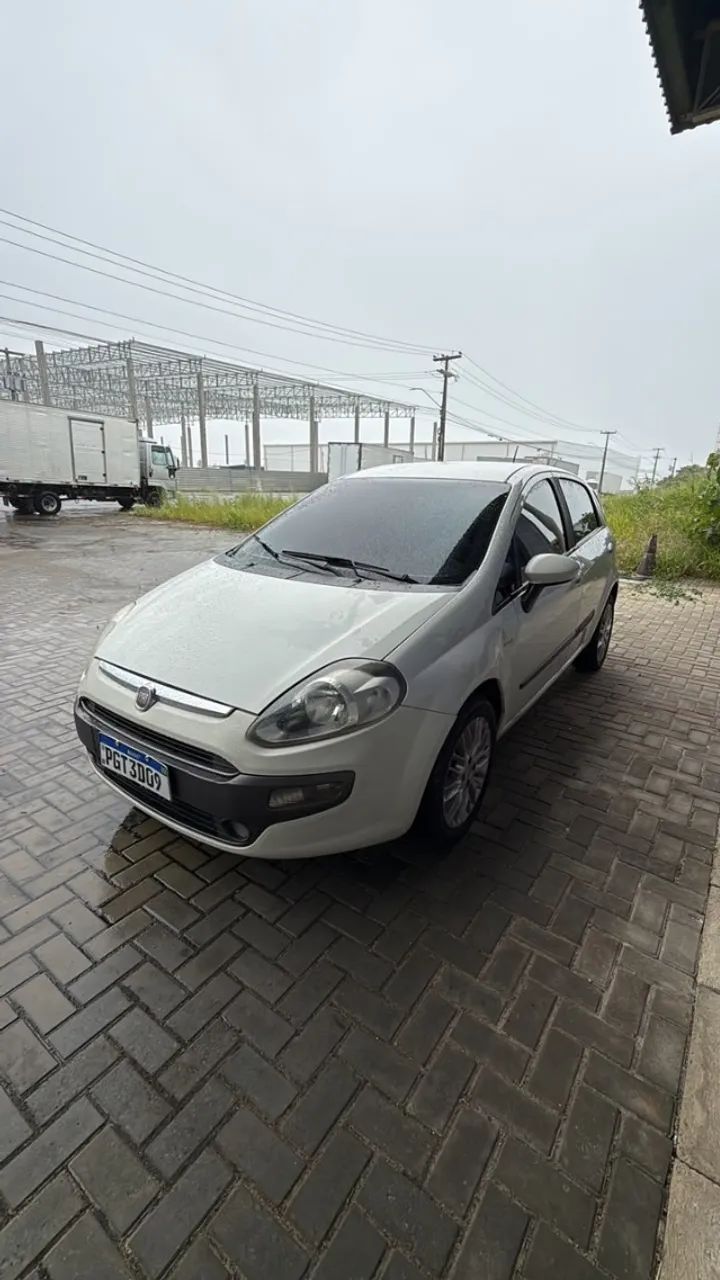 Fiat Punto ESSENCE 1.6 FLEX 16V 5P 2014